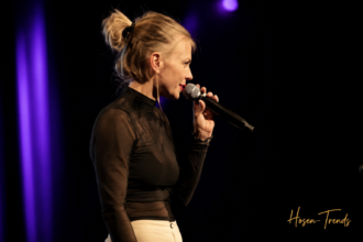 Lisa Eckhart Dünn